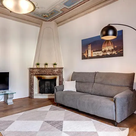 Daire Pisana By Mamo Floransa